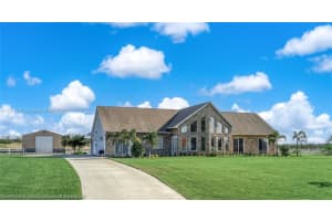 186 S Bear Pointe Dr, Lake Placid, FL 33852, - MLS#A11814791