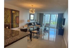 1717 N Bayshore Dr A1038, Miami, FL 33132, Sold 08/11/25