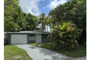 2917 Nw 7th Ct, Fort Lauderdale