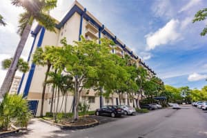 801 NW 47th Ave APT 409W, Miami, FL 33126, Sold 09/12/25