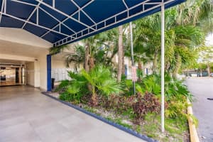 801 NW 47th Ave APT 409W, Miami, FL 33126, Sold 09/12/25