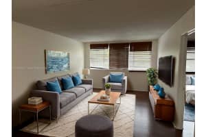 6195 NW 186th St APT 213, Hialeah, FL 33015, - MLS#A11814956