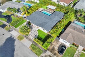 2045 Ne 202nd St Miami, FL 33179 - MLS#A11815038