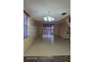 4102 W 10th Ln 28 Hialeah, FL 33012 - MLS#A11815041
