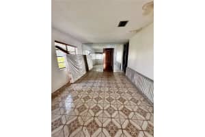 975 SW 89th Ave, Miami, FL 33174, Sold 06/27/25