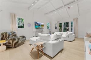 3747 Royal Palm Ave, Miami Beach