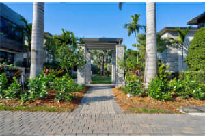 8213 NW 44th Terrace, Doral, FL 33166, Sold 07/22/25
