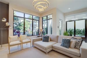 8213 NW 44th Terrace, Doral, FL 33166, Sold 07/22/25