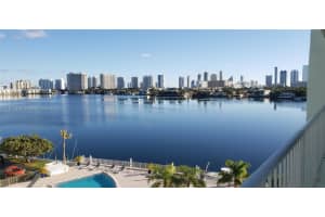 16570 Ne 26th Ave 6b, North Miami Beach
