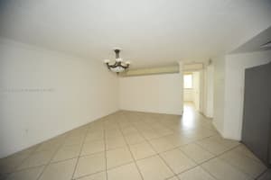 1750 W 56th St APT 108, Hialeah, FL 33012, - MLS#A11815223