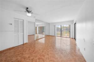 995 SW 84th Ave APT 126, Miami, FL 33144, - MLS#A11815280