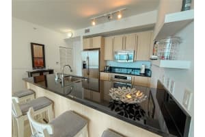 79 SW 12th St Apt 1603-S, Miami, FL 33130, - MLS#A11815286