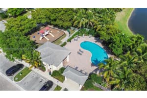 7702 Paddock Pl Davie, FL 33328 - MLS#A11815303