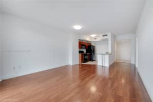 7280 SW 90th St e208, Miami, FL 33156, Sold 07/31/25