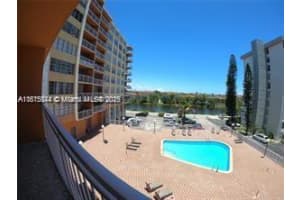 2025 NE 164th St APT 405, North Miami Beach, FL 33162, - MLS#A11815344