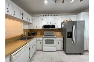 3571 Inverrary Dr 208 Lauderhill, FL 33319 - MLS#A11815411