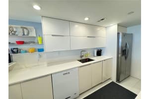 100 Lincoln Rd 1035 Miami Beach, FL 33139 - MLS#A11815412