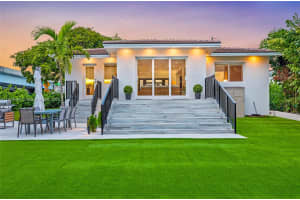 38 SW 25th Rd, Miami, FL 33129, - MLS#A11815460
