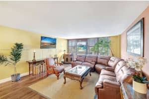 10101 E Bay Harbor Dr 502, Bay Harbor Islands