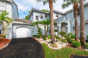 4821 Grapevine Wy, Davie, FL 33331, Sold 07/08/25