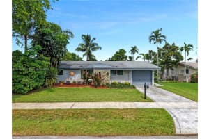 3320 SW 92nd Ct, Miami, FL 33165, Sold 07/10/25