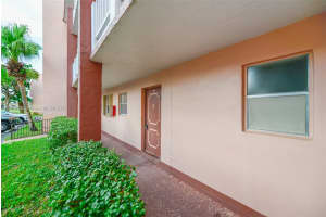 9601 Sunrise Lakes Blvd APT 106, Sunrise, FL 33322, - MLS#A11815530