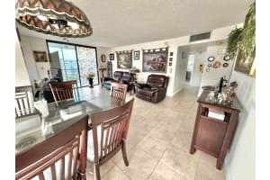1100 St Charles Pl APT 712, Pembroke Pines, FL 33026, - MLS#A11815579