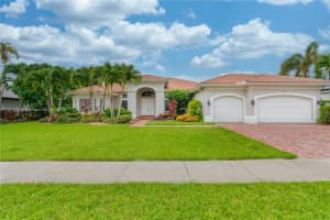 14837 SW 36th St, Davie, FL 33331 - MLS#A11815593