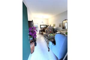 10830 SW 72nd St, Miami, FL 33173, Sold 07/22/25