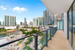 88 Sw 7th St 712, Miami
