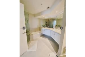 888 Brickell Key Dr APT 2209, Miami, FL 33131, - MLS#A11815698