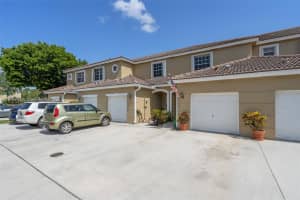 12006 SW 2nd St, Pembroke Pines, FL 33025, - MLS#A11815742