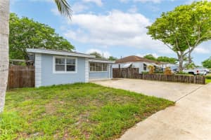 1023 N F St, Lake Worth Beach, FL 33460, Sold 08/13/25