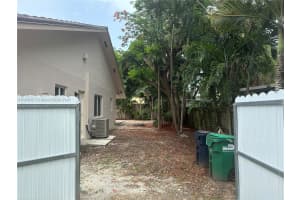 15861 SW 137th Pl, Miami, FL 33177, Sold 07/03/25