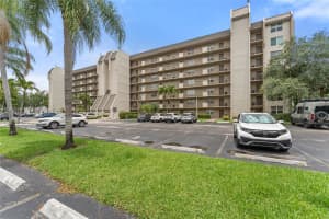 3150 W Rolling Hills Cir APT 209, Davie, FL 33328, - MLS#A11816031