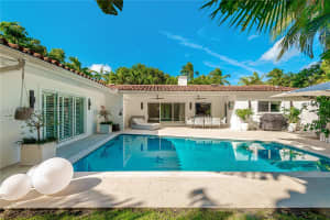 375 Harbor Ct . Key Biscayne, FL 33149 - MLS#A11816063