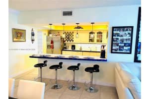MLS# A11816069, Miami Beach, Florida 33140