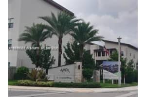 8055 Nw 104th Ave 32, Doral