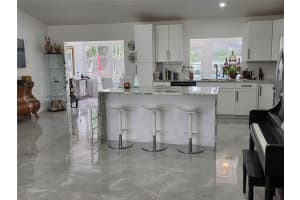 117 SW Fairview Ave, Port St. Lucie, FL 34983, Sold 08/04/25