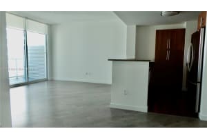 300 S Biscayne Blvd 2705, Miami