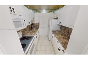 677 Sw 9th Ave 309 Miami, FL 33130 - MLS#A11816253