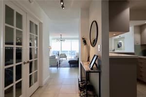 20505 E Country Club Dr APT 1237, Aventura, FL 33180, - MLS#A11816396