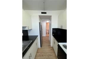 12105 NE 6th Ave APT 201, North Miami, FL 33161, - MLS#A11816398