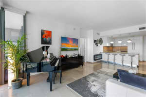 68 SE 6th St Apt 1704, Miami, FL 33131, - MLS#A11816404