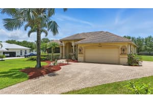 15560 Old Olga Rd, Alva, FL 33920, Sold 07/16/25