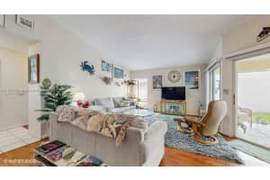2552 SE 7th Ct, Homestead, FL 33033, Sold 07/08/25