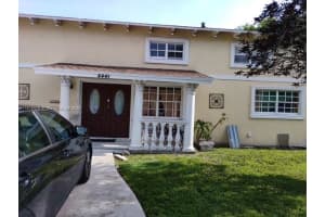 4441 Nw 36th Ct, Lauderdale Lakes