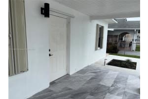 661 E 44th St, Hialeah, FL 33013, Sold 08/22/25