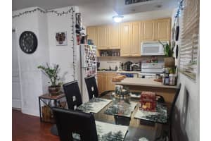 110 Se 2nd St 210, Hallandale Beach