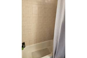 110 SE 2nd St APT 210, Hallandale Beach, FL 33009, - MLS#A11816554